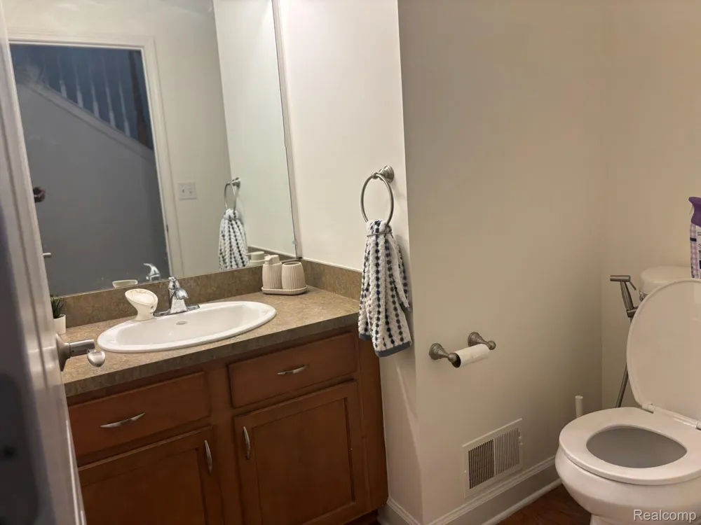 44700 Heather Lane #19 Canton Charter Township, MI 48187