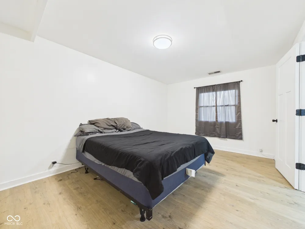 210 S 27th Street Elwood, IN 46036