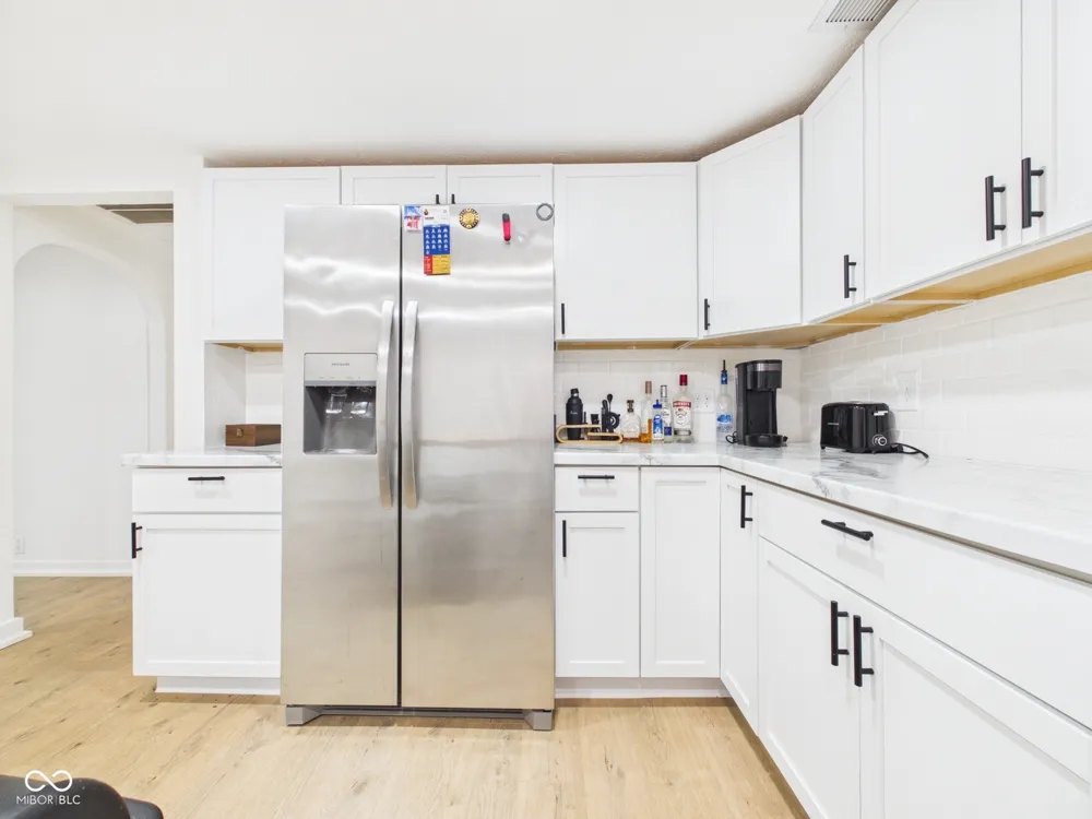210 S 27th Street Elwood, IN 46036