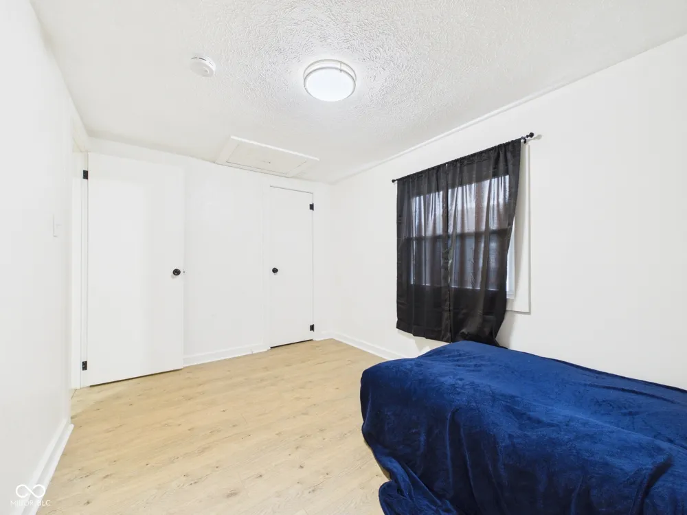 210 S 27th Street Elwood, IN 46036