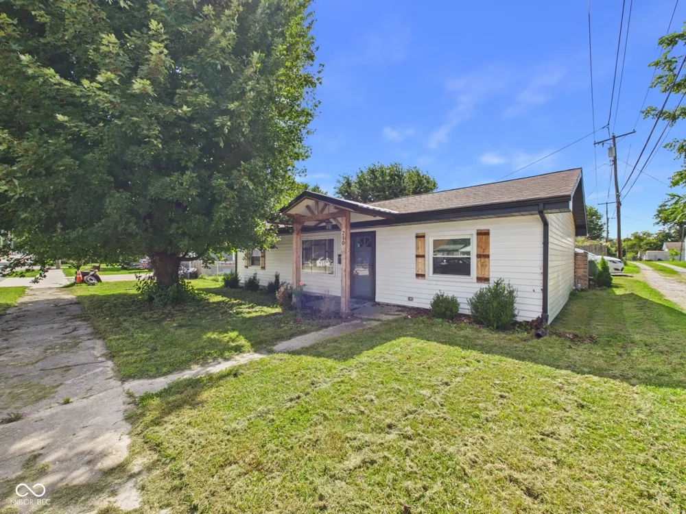 210 S 27th Street Elwood, IN 46036