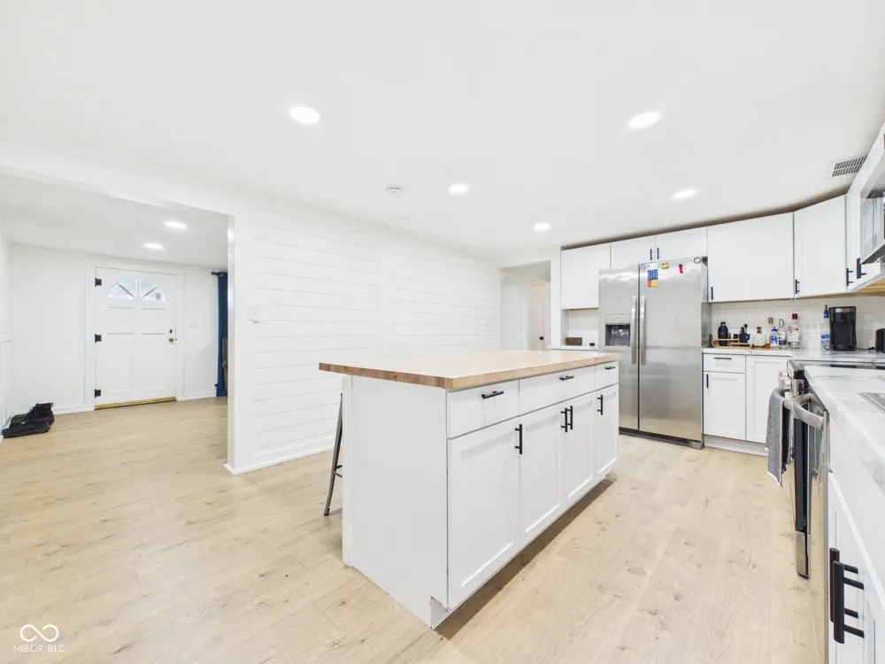 210 S 27th Street Elwood, IN 46036