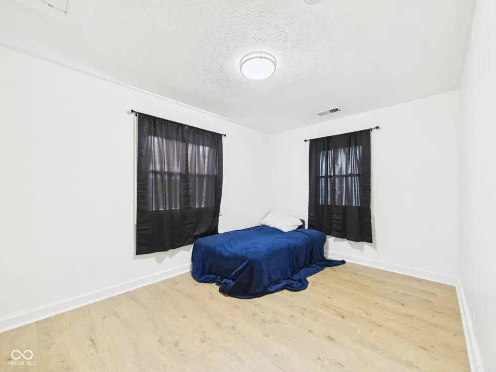 210 S 27th Street Elwood, IN 46036
