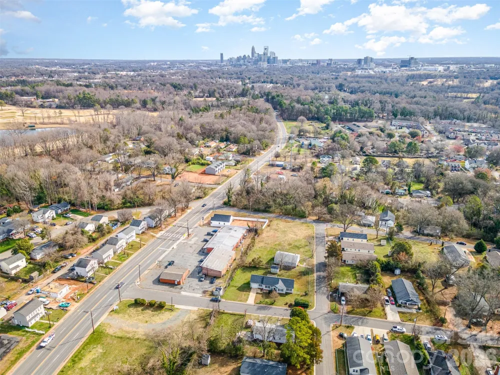 2914 Ridge Avenue Charlotte, NC 28208