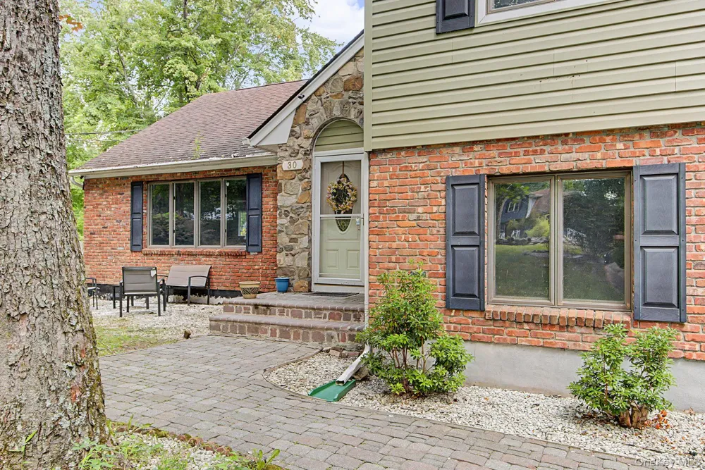 30 Pine Hill Road Highland Mills, NY 10930