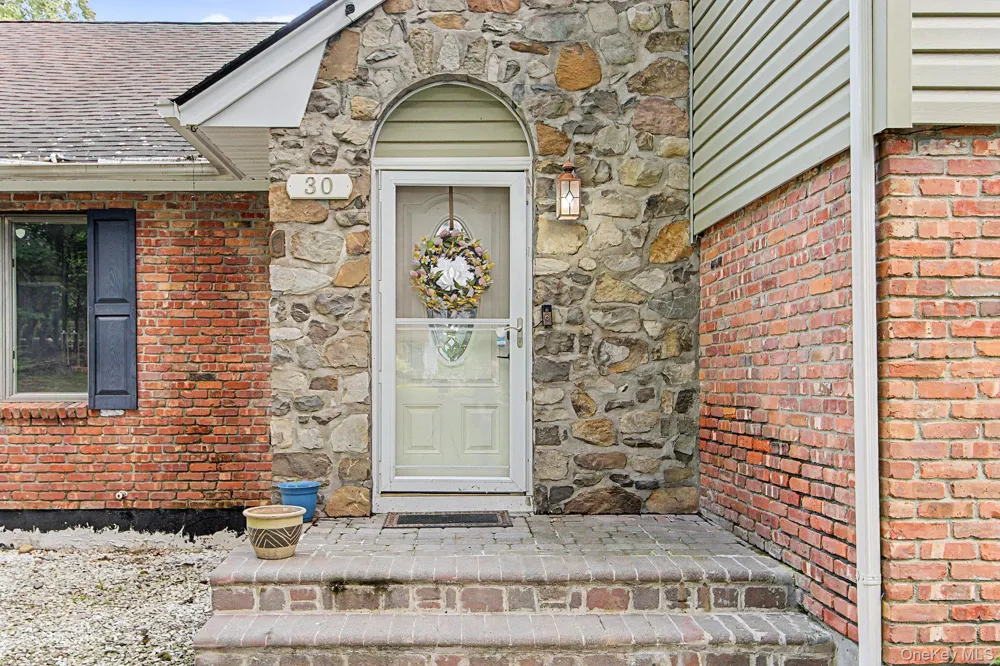 30 Pine Hill Road Highland Mills, NY 10930