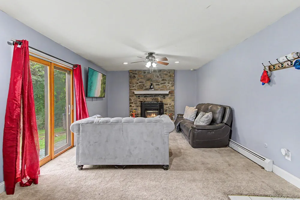 30 Pine Hill Road Highland Mills, NY 10930