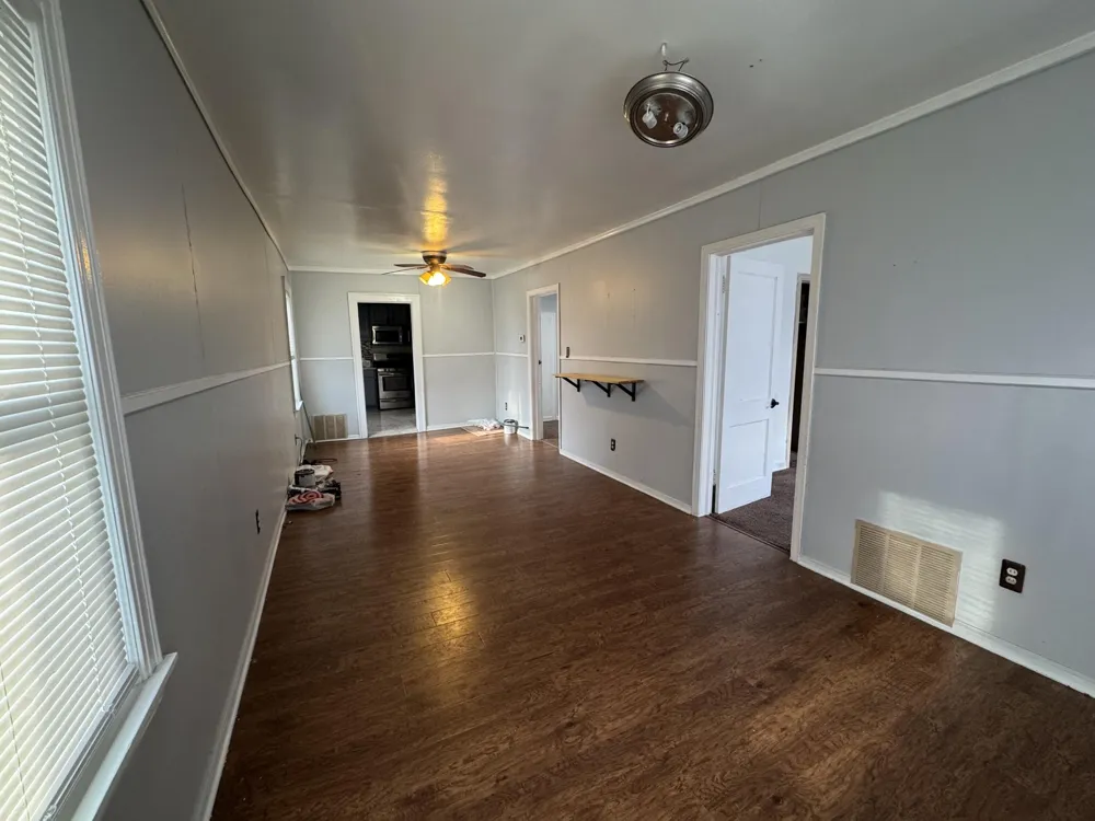 17125 Dora Street Melvindale, MI 48122