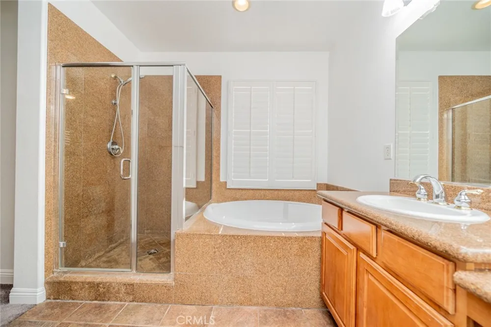 8274 Fern Grove Circle Riverside, CA 92508