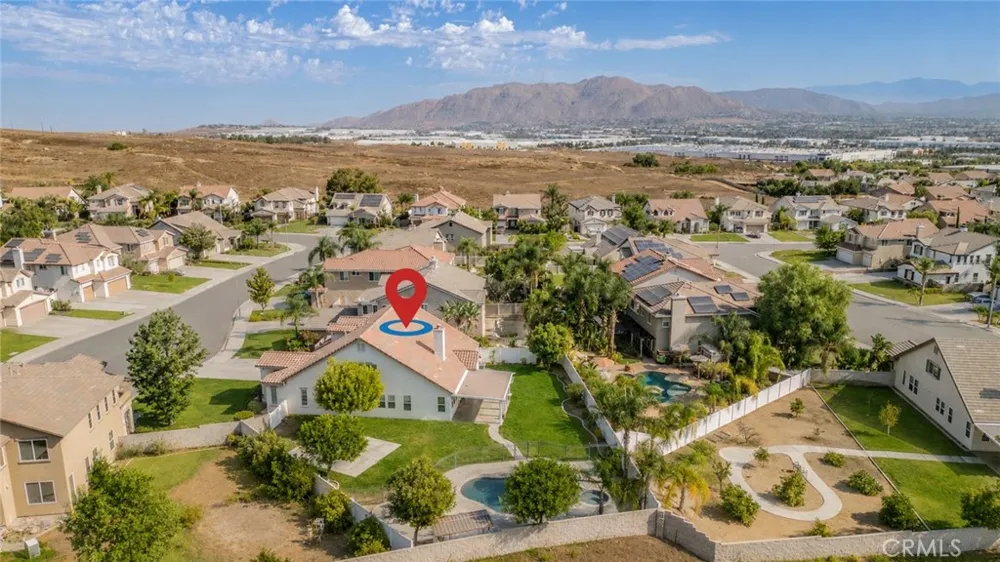8274 Fern Grove Circle Riverside, CA 92508