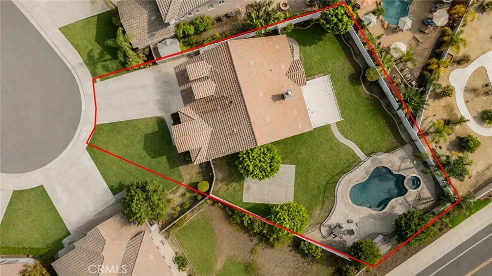 8274 Fern Grove Circle Riverside, CA 92508