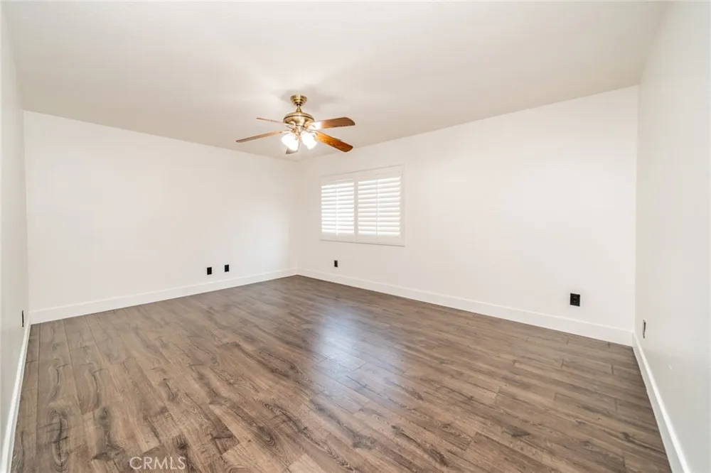 8274 Fern Grove Circle Riverside, CA 92508