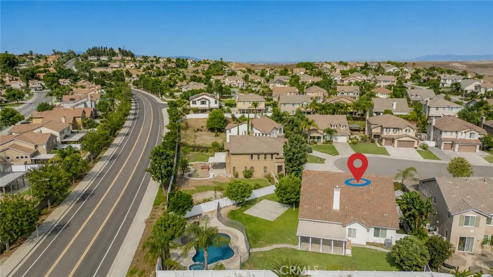 8274 Fern Grove Circle Riverside, CA 92508