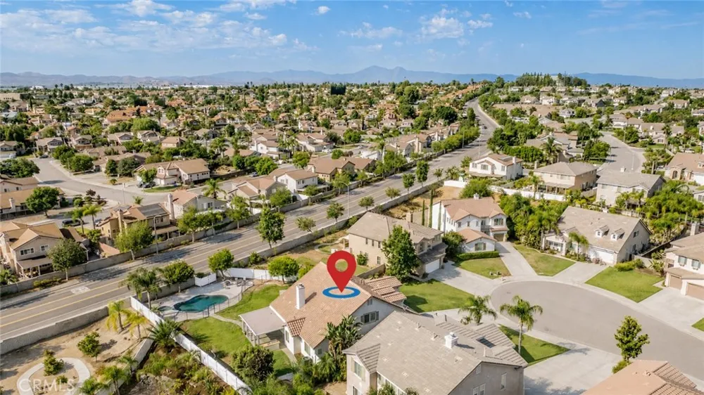 8274 Fern Grove Circle Riverside, CA 92508