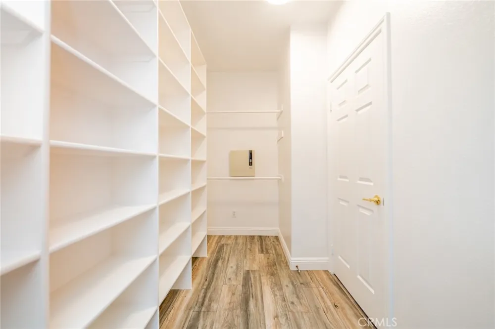 8274 Fern Grove Circle Riverside, CA 92508