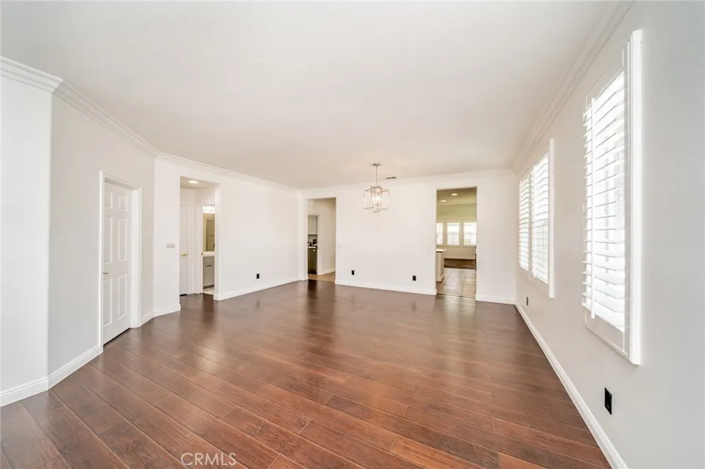 8274 Fern Grove Circle Riverside, CA 92508