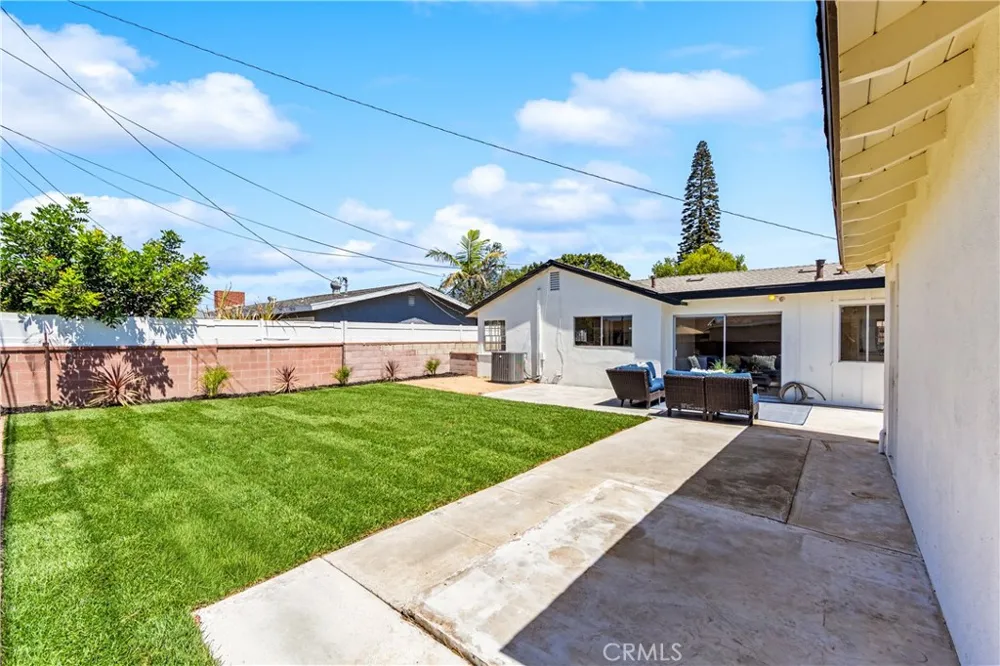 6275 San Ricardo Way Buena Park, CA 90620