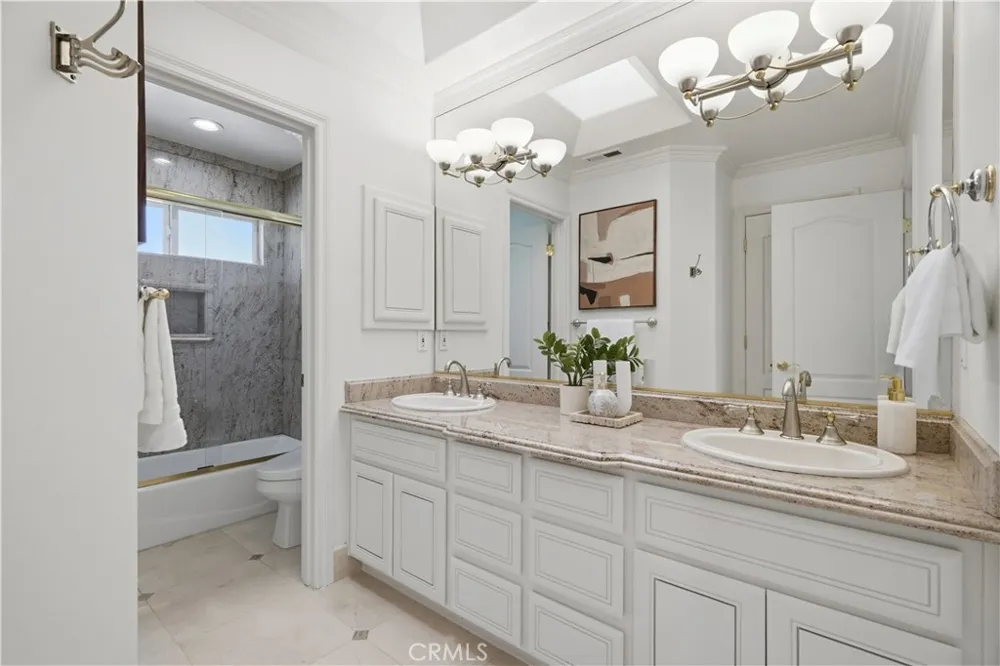 10935 Miramonte Cupertino, CA 95014