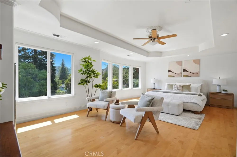 10935 Miramonte Cupertino, CA 95014
