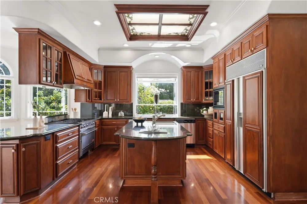 10935 Miramonte Cupertino, CA 95014