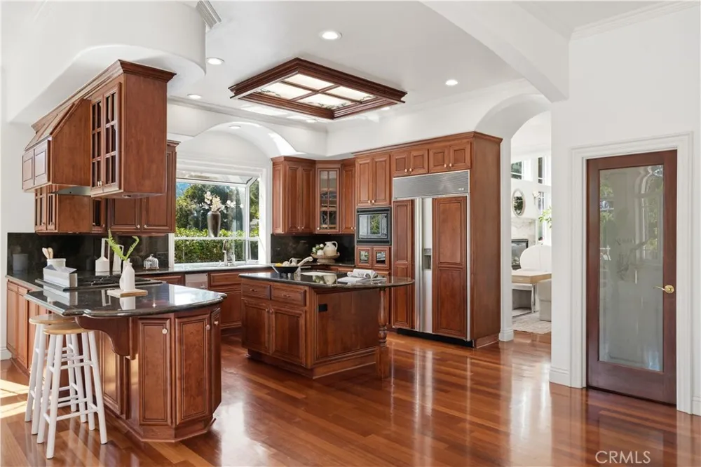 10935 Miramonte Cupertino, CA 95014