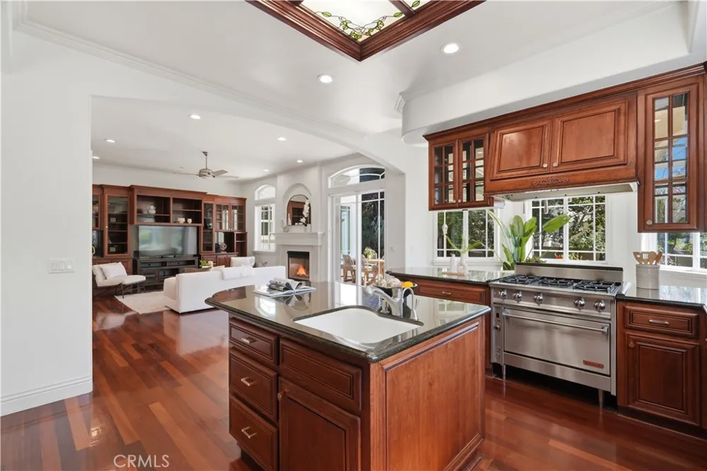 10935 Miramonte Cupertino, CA 95014