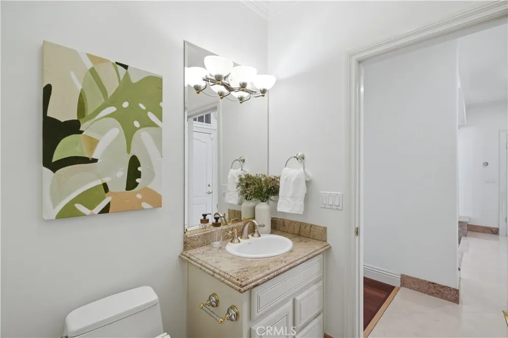 10935 Miramonte Cupertino, CA 95014