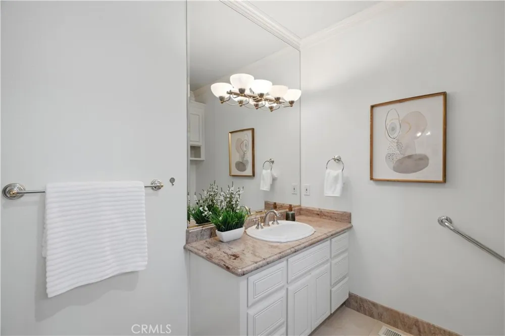10935 Miramonte Cupertino, CA 95014
