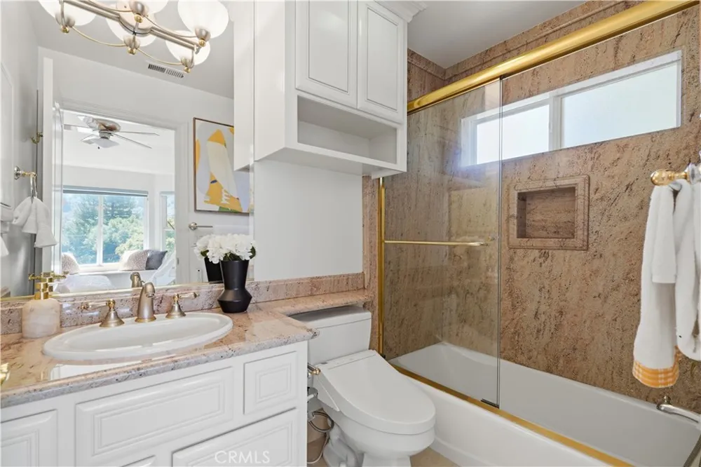 10935 Miramonte Cupertino, CA 95014