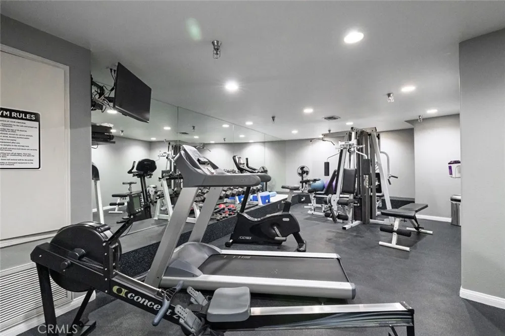 11740 W Sunset Boulevard #14 Los Angeles, CA 90049