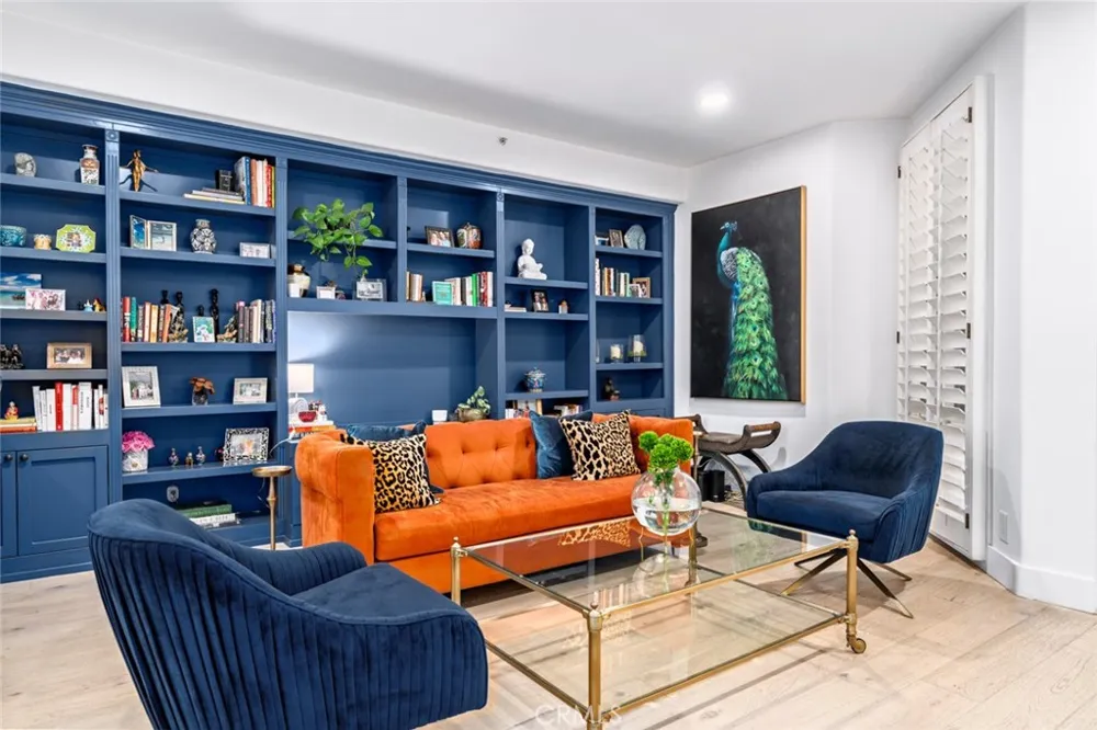 11740 W Sunset Boulevard #14 Los Angeles, CA 90049