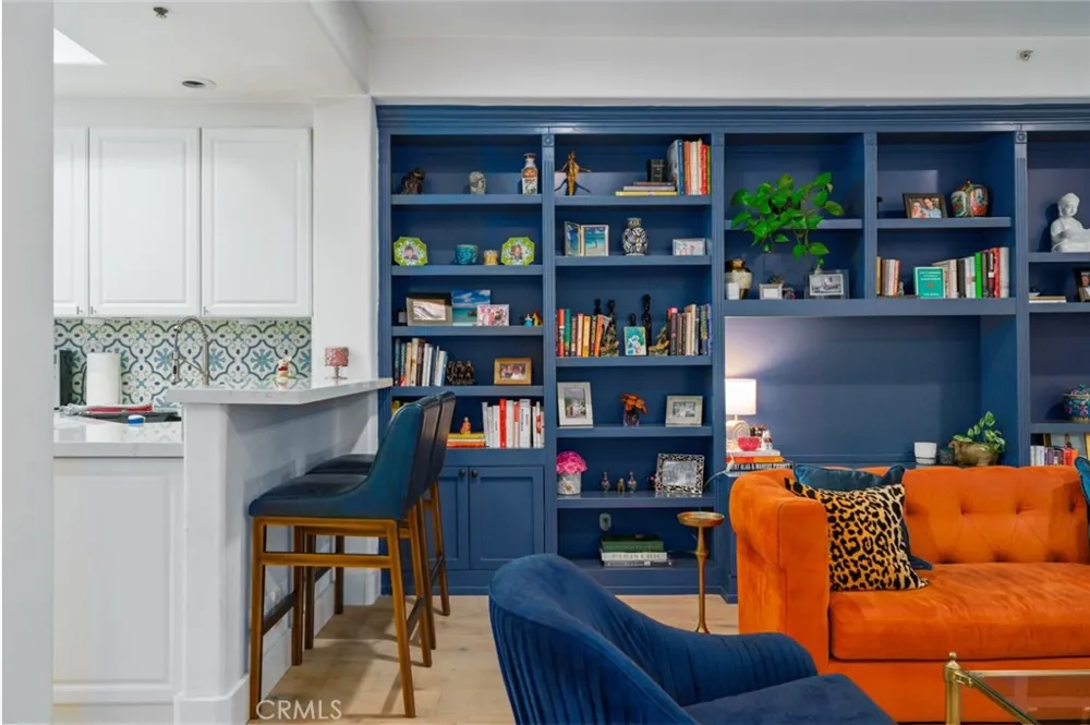 11740 W Sunset Boulevard #14 Los Angeles, CA 90049