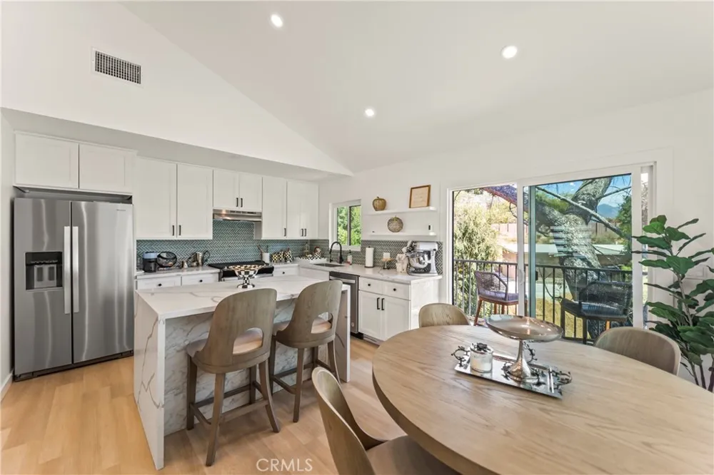 9620 Alene Tujunga, CA 91042