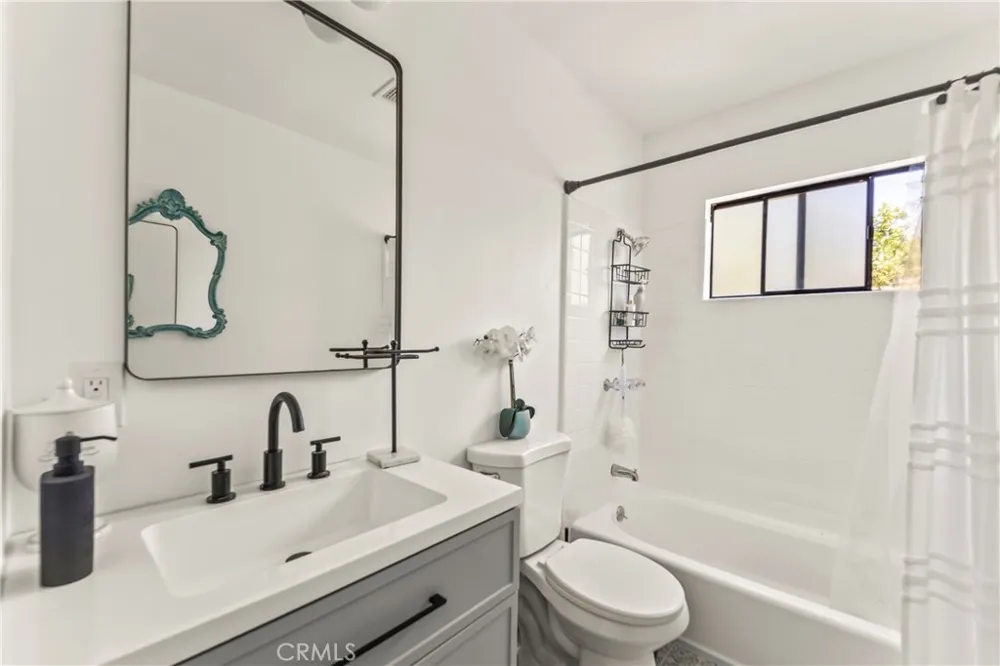 9620 Alene Tujunga, CA 91042