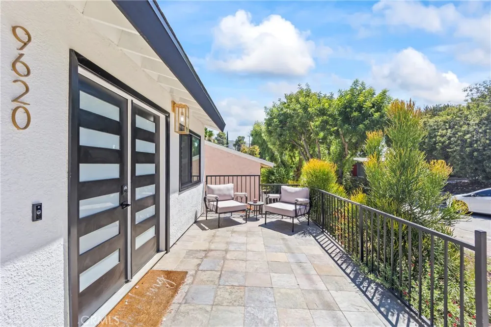 9620 Alene Tujunga, CA 91042