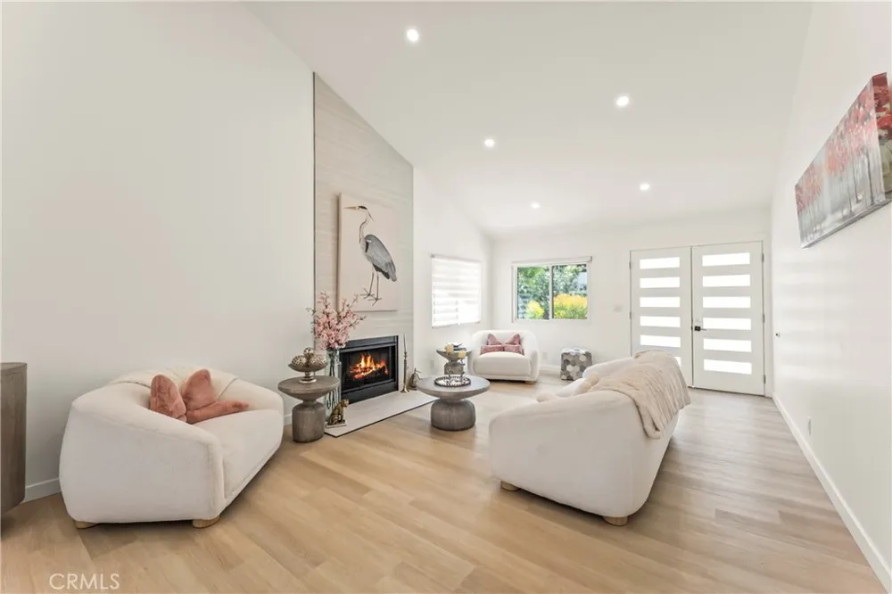 9620 Alene Tujunga, CA 91042