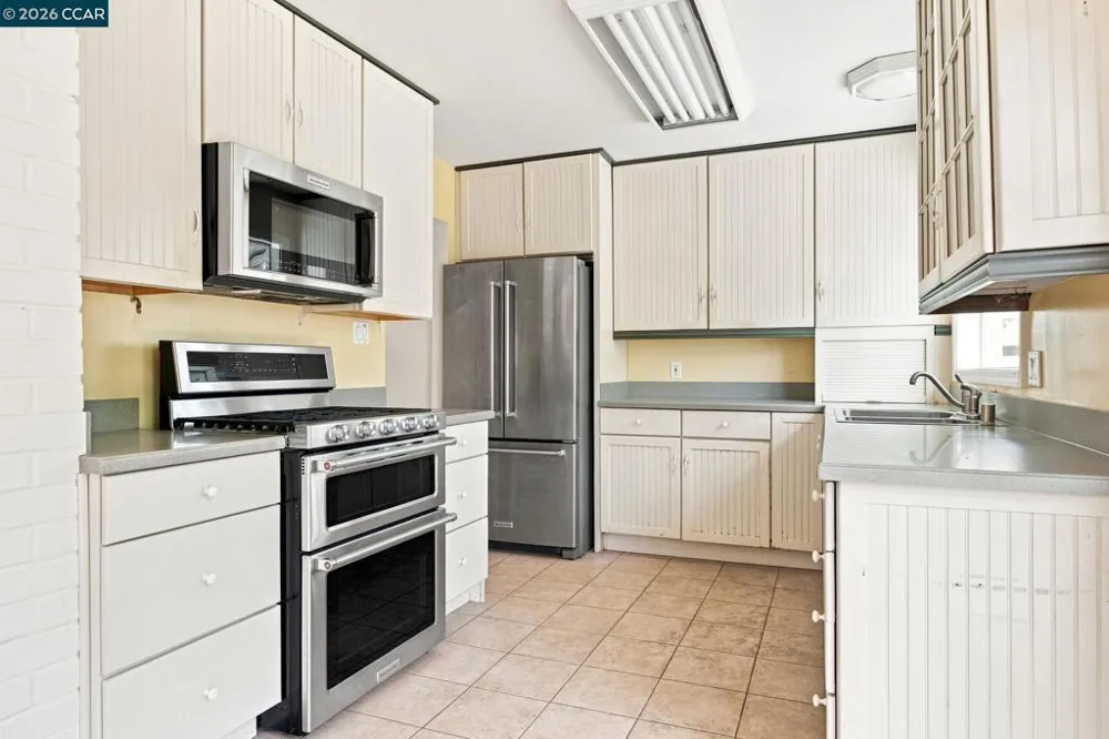 133 Kingsdale Dr Walnut Creek, CA 94596