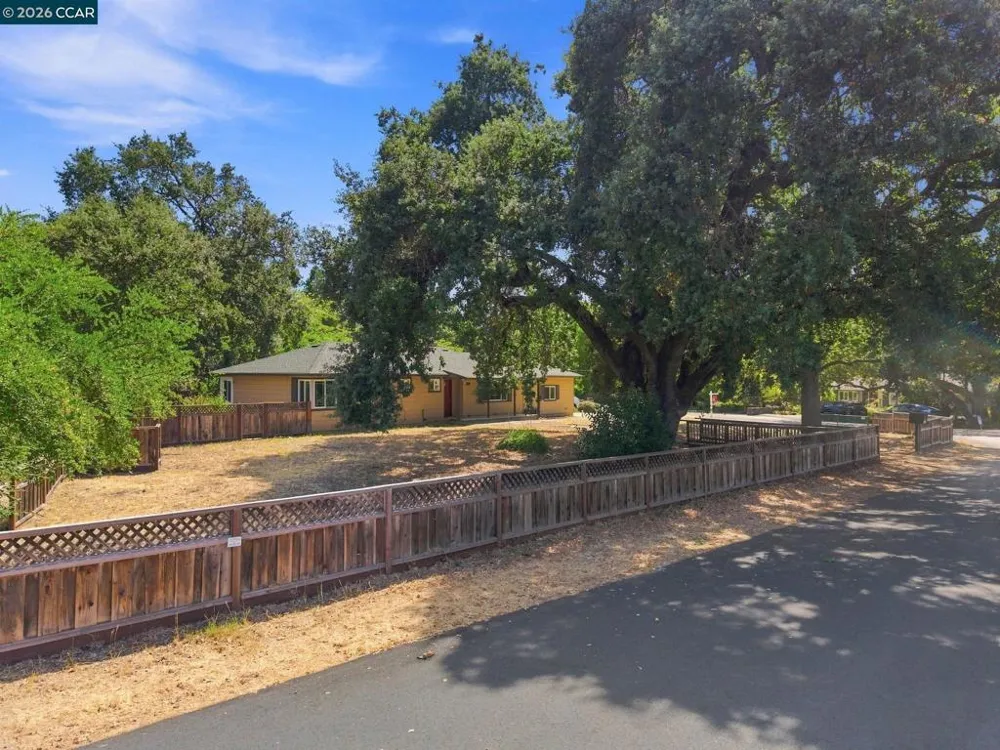 133 Kingsdale Dr Walnut Creek, CA 94596