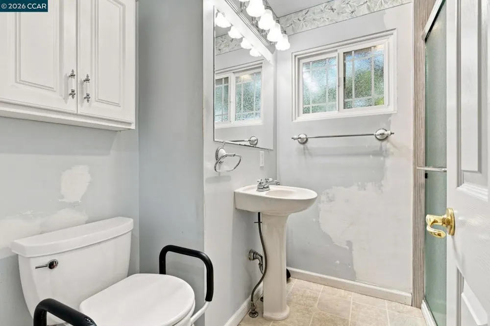 133 Kingsdale Dr Walnut Creek, CA 94596