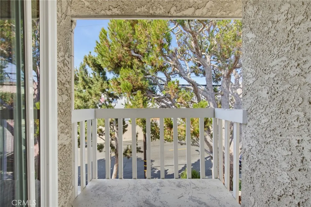 1404 Stanford Avenue Redondo Beach, CA 90278