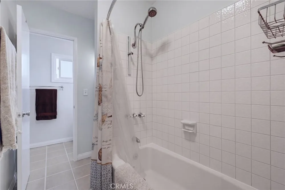 1404 Stanford Avenue Redondo Beach, CA 90278