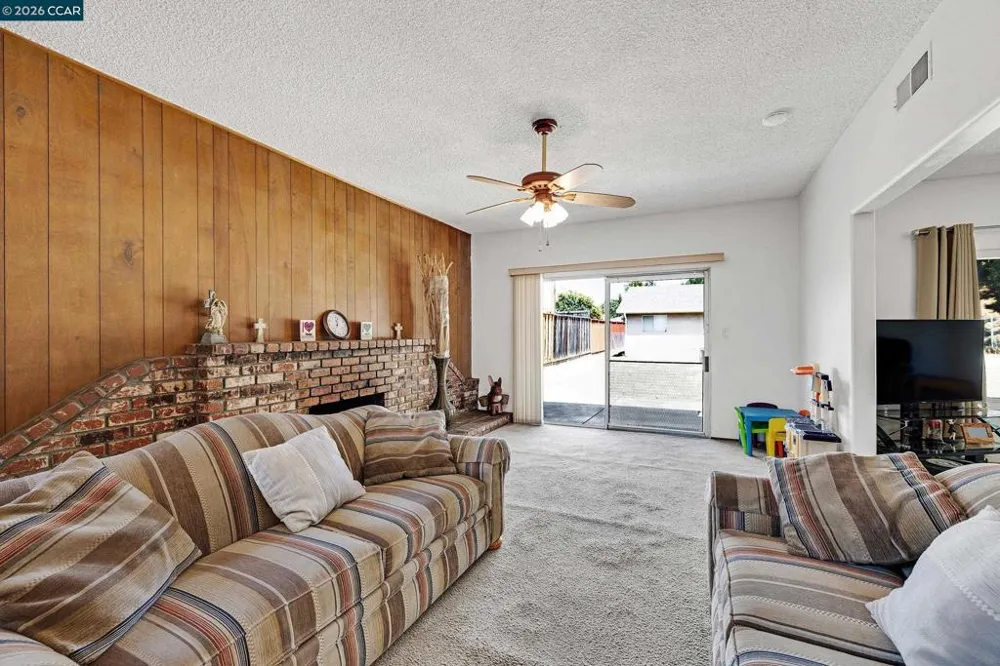 38087 Young Dr Fremont, CA 94536