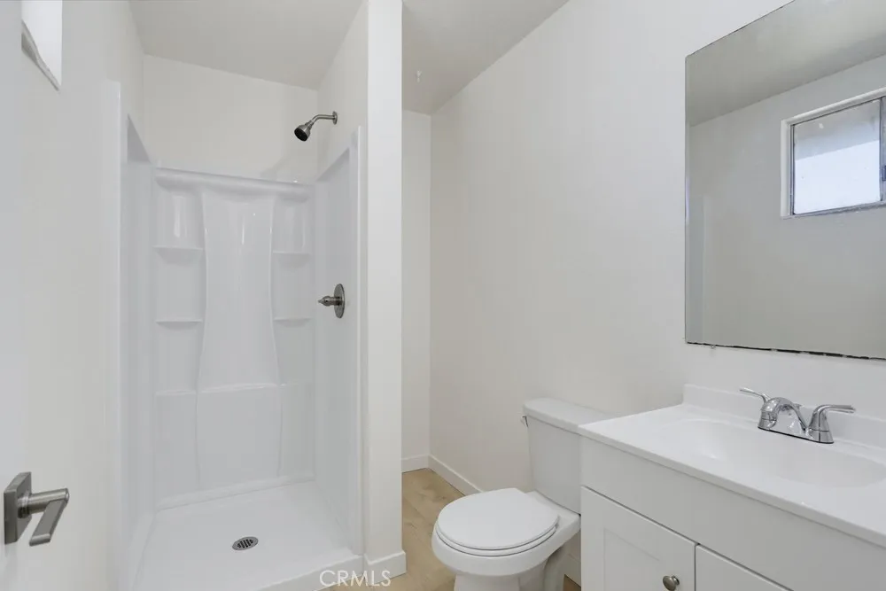 9187 Cypress Fontana, CA 92335