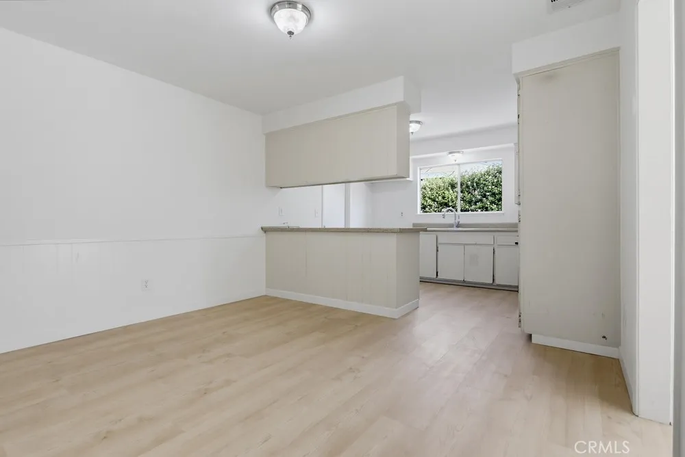 9187 Cypress Fontana, CA 92335