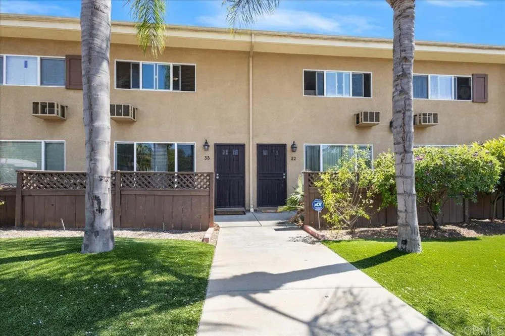 1321 Greenfield Drive El Cajon, CA 92021