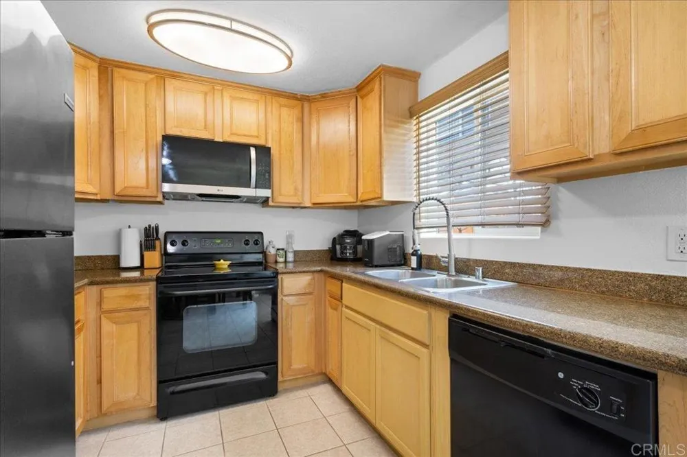 1321 Greenfield Drive El Cajon, CA 92021