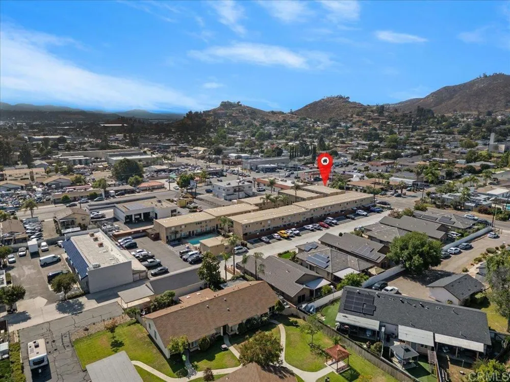 1321 Greenfield Drive El Cajon, CA 92021