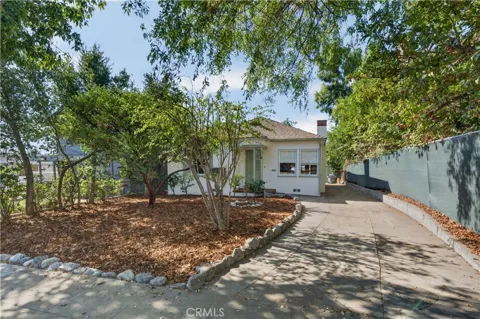 590 Prescott Street