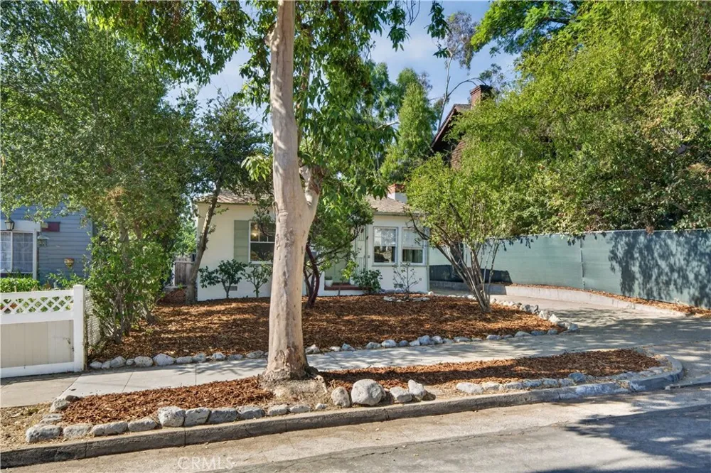 590 Prescott Street Pasadena, CA 91104