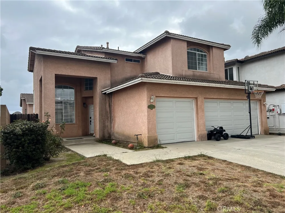 21302 Alvar Place Carson, CA 90745